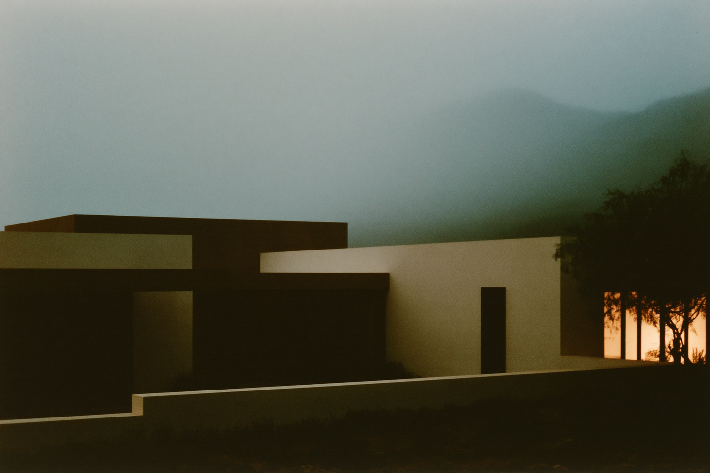 Low House, Mountain Fog
